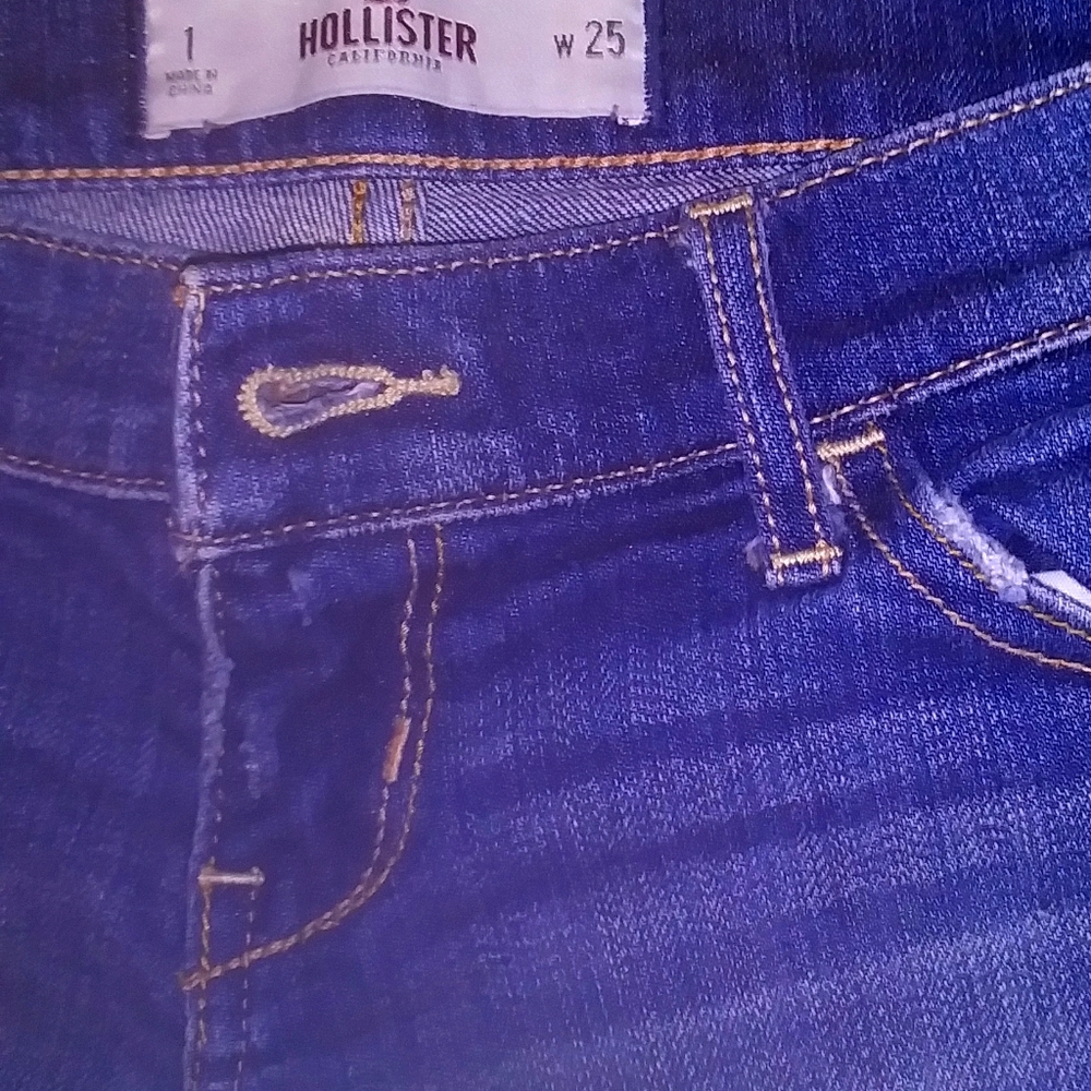Hollister shorts size 3